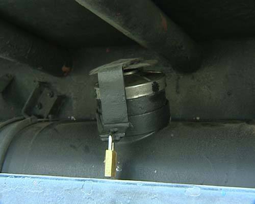 Ϊ�˴��͵����������˾����ֱ��������