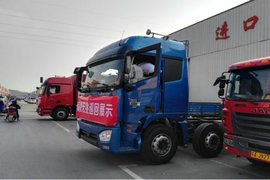 巡展进基层 南京板桥福田欧曼载货车推介会