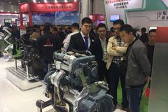 �����Ĵ�񣺵�����Ʒ��ʢװ����ũ��չ