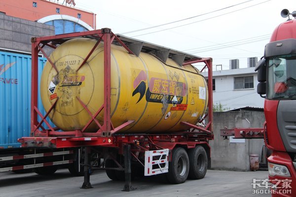 明年还能再买100台! 澳隆物流为何青睐联合卡车?