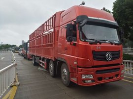 直降8千 苏州东风御虎9.6米仓栏抢购中