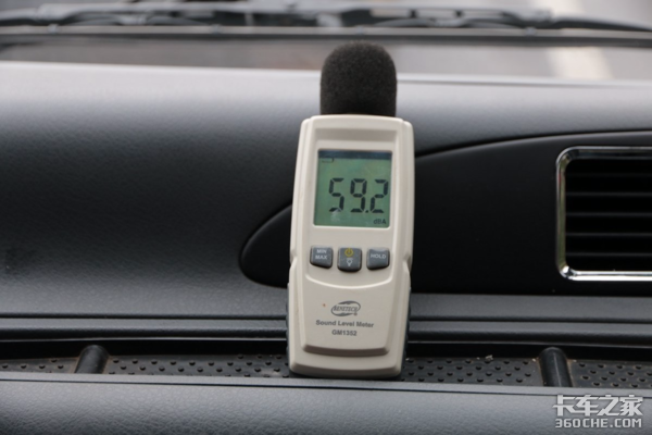 蓝牌绿通小能手 深度体验福瑞卡F11锡柴版轻卡