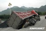 卡车司机眼中的超载：其实我们也不愿意