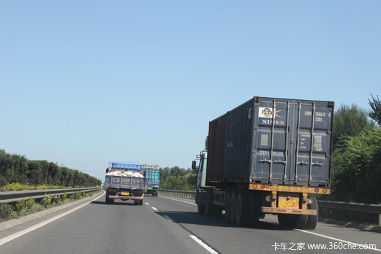 �ಿ�������ж�&nbsp;�����м�������С����