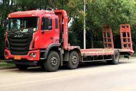 从借用普通栏板车到专用爬梯车 城市基建带火平板运输车