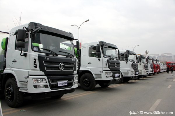 “全家福”来袭！ 全系列产品齐亮相 陕汽商用车年会大爆料