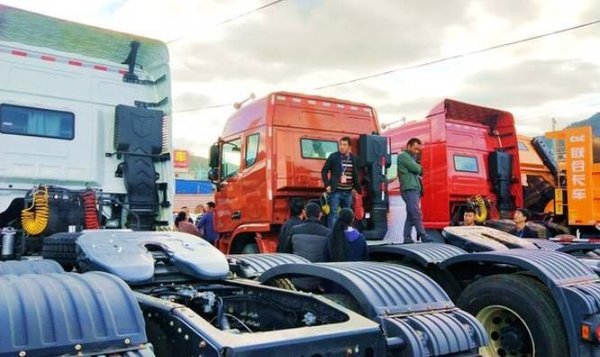 ��ƳȰ״�����&nbsp;���߲���������ɫ��