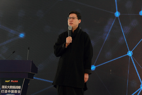 ��ͨ�����ݹ��ҹ���ʵ���ҹ����������