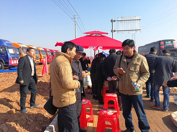 �������ֻ����������չ���α�����