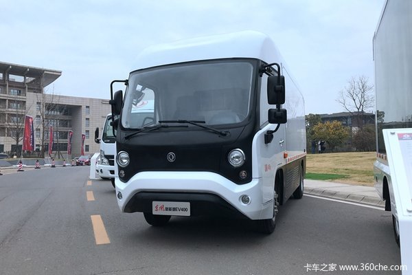 2018年新车抢先看 没有档杆的东风EV400