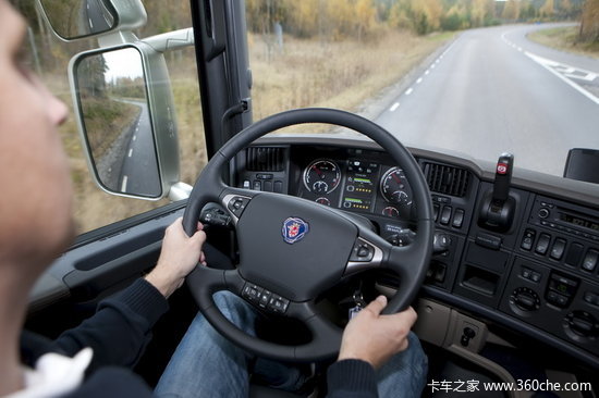 ����˲��&nbsp;˹������ŷ�޼�ʻԱ����ͼƬ