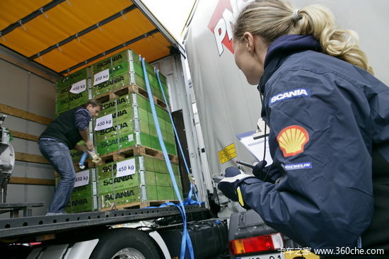 ����˲��&nbsp;˹������ŷ�޼�ʻԱ����ͼƬ