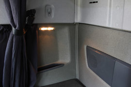 ��������&nbsp;���ֶ���FH16&nbsp;700���������