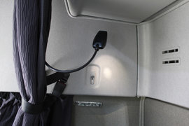 ��������&nbsp;���ֶ���FH16&nbsp;700���������