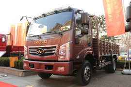 电动座椅+自动调整臂+MP5 这台“国六”中卡的配置真不低