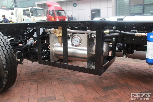 ������;���䣡HOWO��Ȼ���Ῠǿ����Ϯ