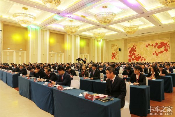 ����ϸ��&nbsp;Ӯ�����г�&nbsp;һ������ൺ�����ֻ�