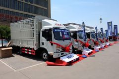 ���ſͻ�ѡ�� �����Ῠ���������¼�ֵ