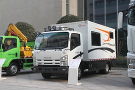 比高端?轻卡配AT自动挡 底盘竟然都是气囊悬挂--庆铃旅居车