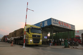 封车只要150,遍地都是缅甸人 5000公里拉西瓜是何种体验?