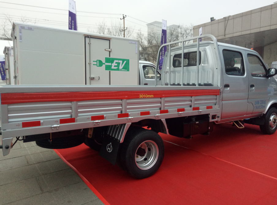 36米长货箱长安神骐t20加长版曝光图片列表