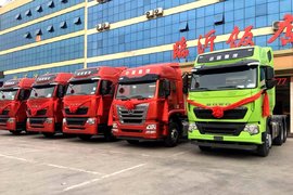 中国重汽贺新春 临沂华运军兴4S店新春答谢会成功举办