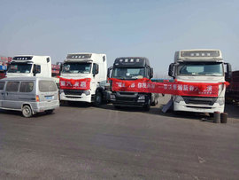 和用户零距离接触 重汽豪沃走进物流园