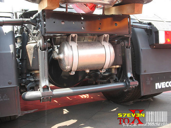 ��ƽ����ʿ!IVECO&nbsp;Stralis&nbsp;AS3���ʻ�ζ