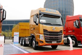 首搭550马力潍柴机 乘龙H7跑得快更高效