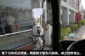 专攻码头倒短运输 实拍245马力天锦港拖