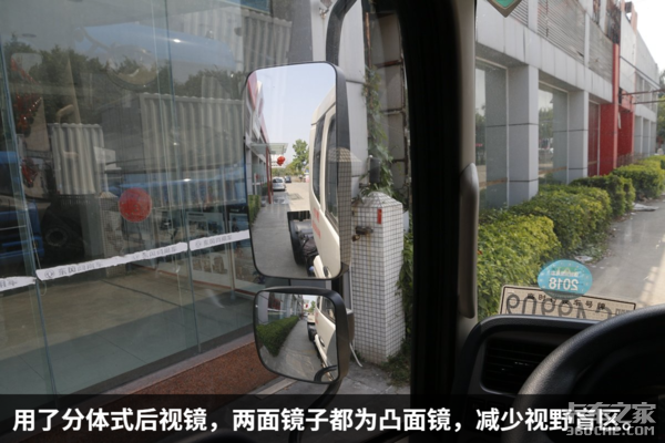 专攻码头倒短运输 实拍245马力天锦港拖