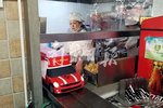 南京面馆出新招：“快递卡车”送面条
