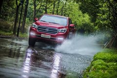 Ʒ�������޾���ս �￧ǿ�Ƶ�½����