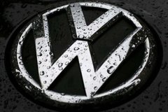 ������ڽ�չ������ �з��Զ���ʻ����