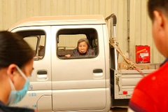 ��ɽ50�����˾����91��ĸ��������Ϊ��