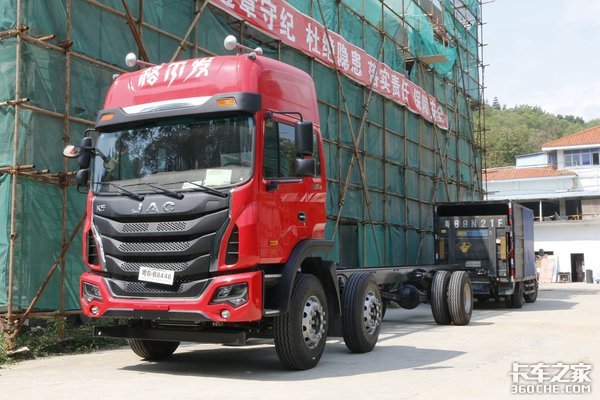 现场订车186台 格尔发DPF新品深圳上市