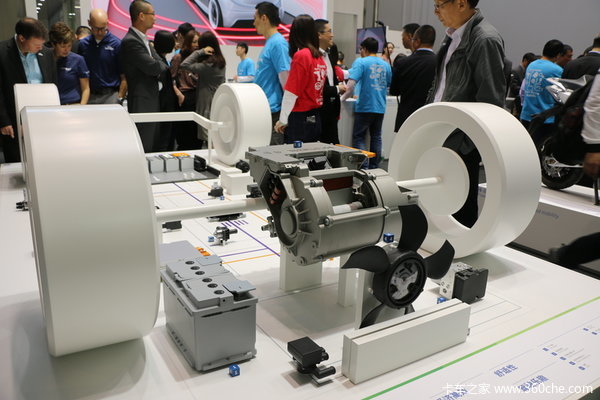 电机直接连接驱动桥 博世携新品亮相北京车展