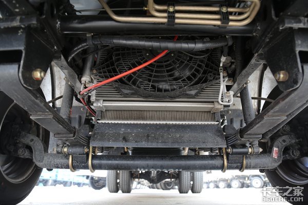 微卡也有大力量 图解时骏F350H微卡平板