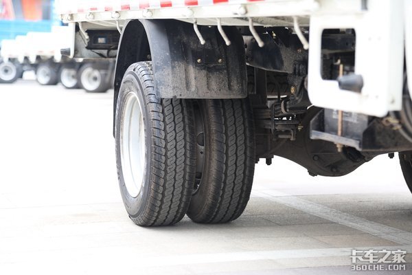 微卡也有大力量 图解时骏F350H微卡平板