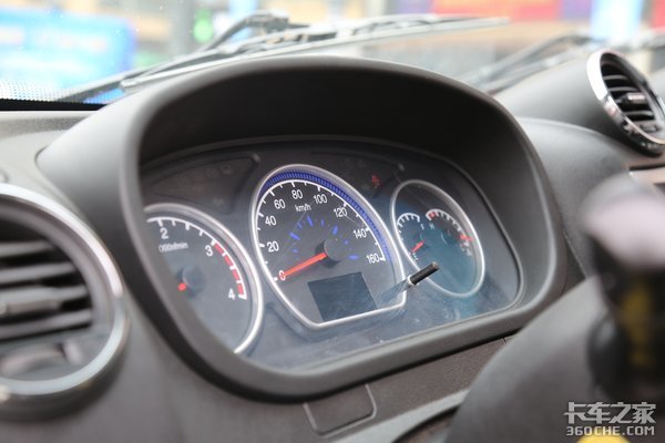 微卡也有大力量 图解时骏F350H微卡平板