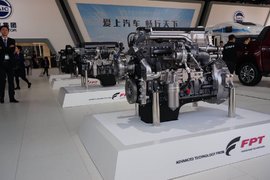 国六产品矩阵亮相北京车展——上菲红引领国六时代