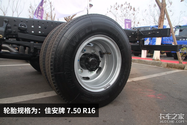 ����˹3.8L+ZF6��&nbsp;�ִ�ʢͼMIGHTYͼ��