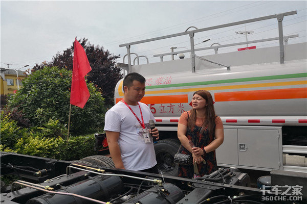 时风轻卡专用车 湖北随州市场推介会精彩进行中