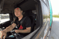 智能舒适样样行 试驾JH6智尊550牵引车