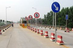 ע���ˣ���ɽ�����������峬�޳���ץ��