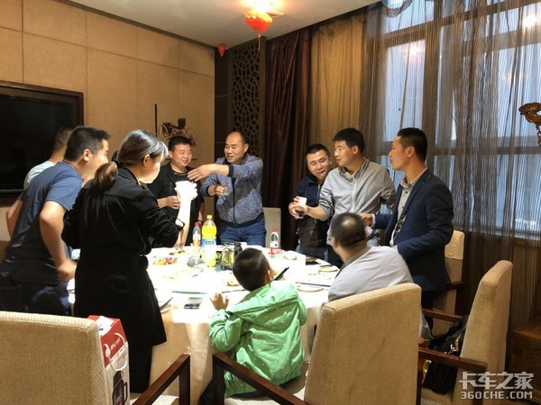 城市物流轻卡“王中王” 重汽豪曼H3西安推介会隆重召开