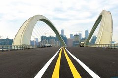 ����������������ʯīϩ��·������ͨ��