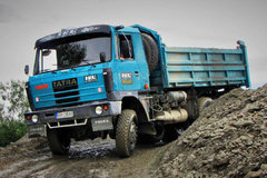 ���Ϳ������ԽҰ������ǿ���̸߻�����