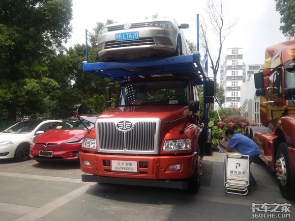 多装一台车多挣钱,一汽解放柳特安捷轿运牵引车