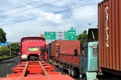 ������Ҫ �������Ƕȿ���װ������